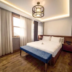 Hotel Blu